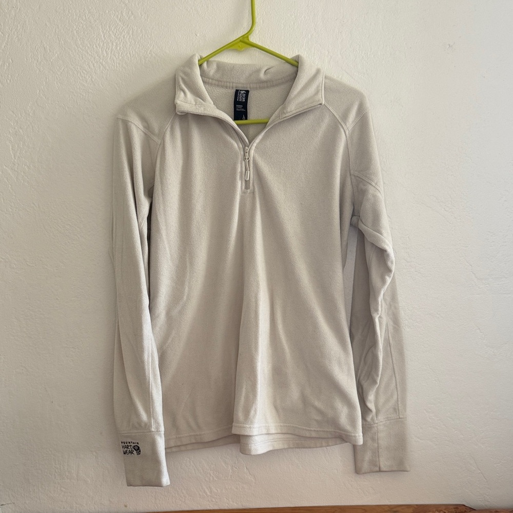 Mountain Hardwear Women's White Zip-Up Sweater